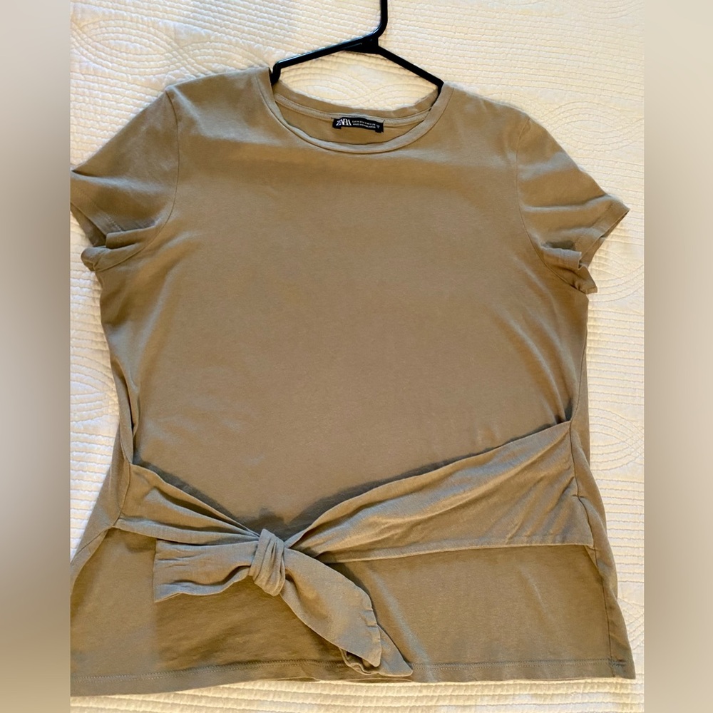 *2/$15*Zara cotton Tshirtv M